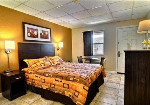 фото отеля Rodeway Inn & Suites Nags Head