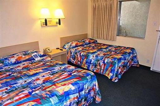 фото отеля Motel 6 Big Bear
