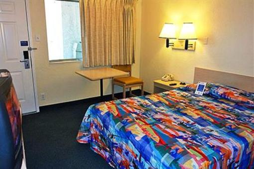 фото отеля Motel 6 Big Bear