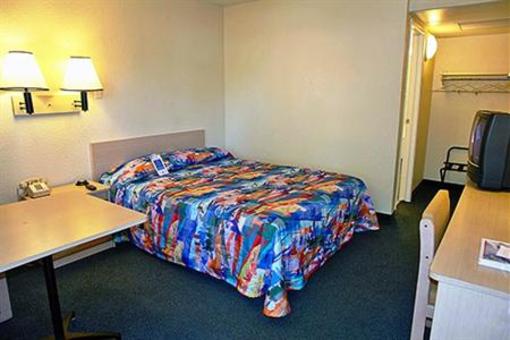 фото отеля Motel 6 Big Bear