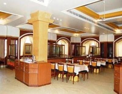 фото отеля Hotel Gulzar Towers
