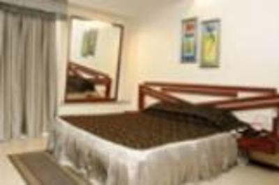 фото отеля Hotel Gulzar Towers