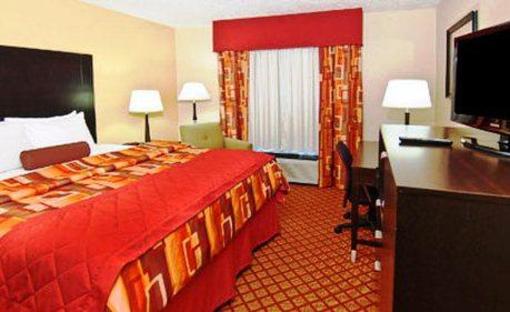 фото отеля Wyndham Garden Stillwater