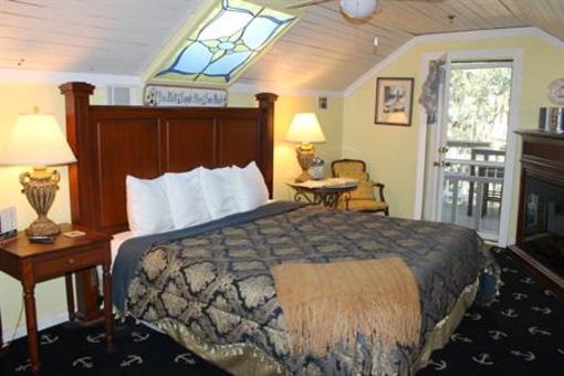 фото отеля Tybee Island Inn