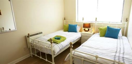 фото отеля Shortstaymk