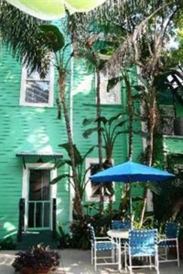 фото отеля Green House Inn