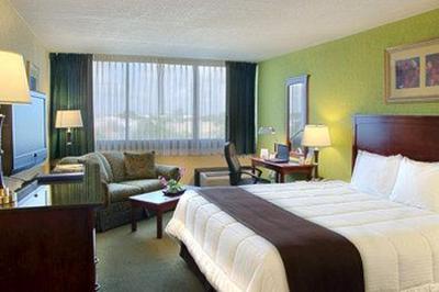 фото отеля BEST WESTERN Hollywood/Aventura