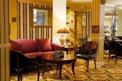 фото отеля The Latham Hotel