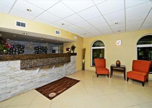 фото отеля Comfort Inn & Suites East Hartford