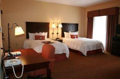 фото отеля Hampton Inn Olive Branch