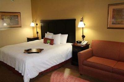 фото отеля Hampton Inn Olive Branch