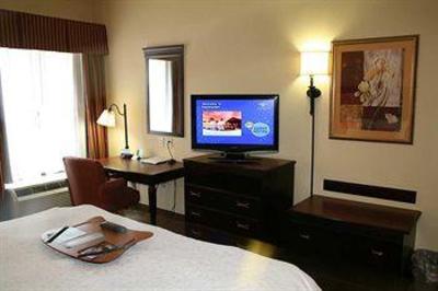 фото отеля Hampton Inn Olive Branch