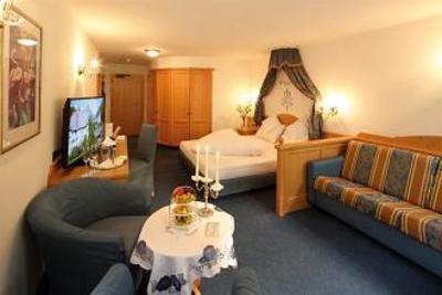 фото отеля Alpin Royal Wellness & Resort Hotel Ahrntal