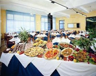 фото отеля Hotel Promenade Universale Cesenatico