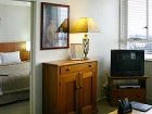 фото отеля Poplars Apartment Christchurch