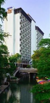 фото отеля Hilton Palacio del Rio