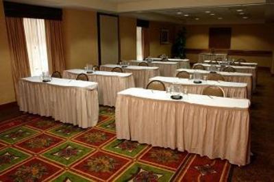 фото отеля Homewood Suites Portland Beaverton