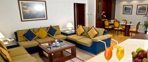 фото отеля Al Faris Hotel Apartments 3