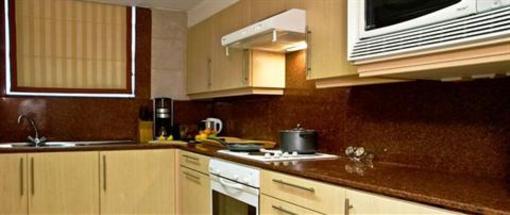 фото отеля Al Faris Hotel Apartments 3