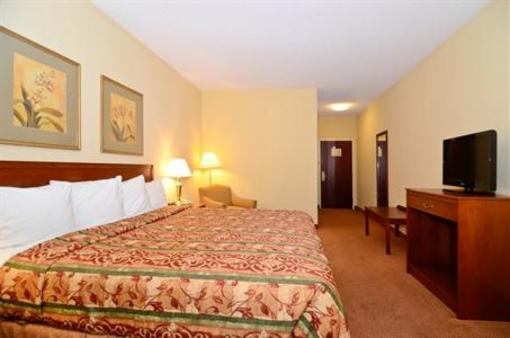 фото отеля BEST WESTERN Lawrenceburg Inn