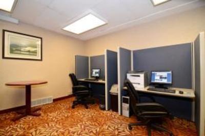 фото отеля BEST WESTERN PLUS Lakeway Inn