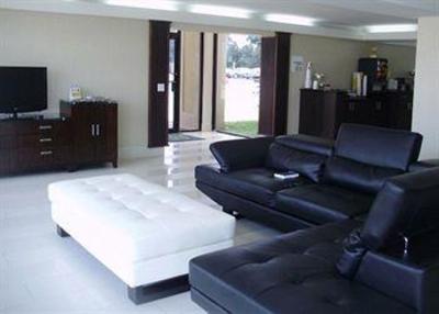 фото отеля Quality Inn & Suites Highway 28