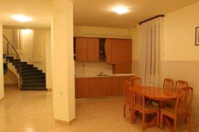 фото отеля Multi Rest House hotel