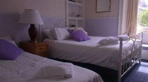 фото отеля Valentine City Centre Guest House