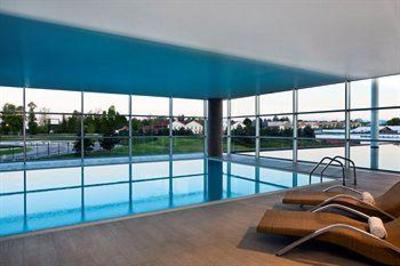 фото отеля Sheraton Milan Malpensa Airport Hotel & Conference Centre