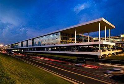 фото отеля Sheraton Milan Malpensa Airport Hotel & Conference Centre