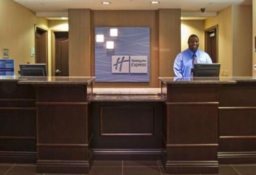 фото отеля Holiday Inn Express Hotel & Suites Fresno South