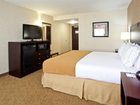 фото отеля Holiday Inn Express Hotel & Suites Fresno South
