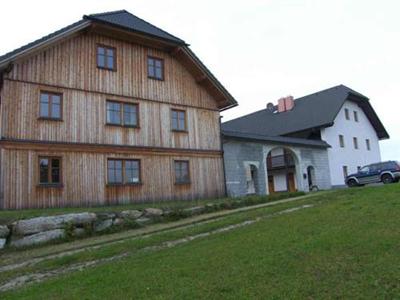 фото отеля Espi Stables Ferienhof Esterhammer Liebenau