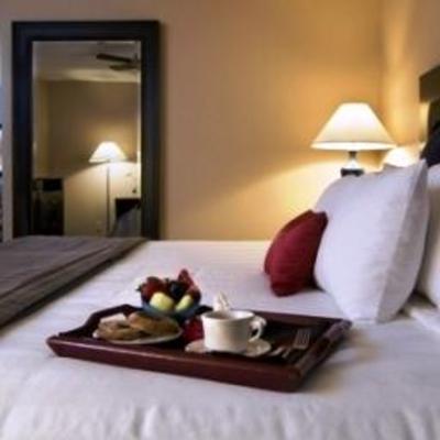 фото отеля Crowne Plaza Airport