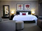 фото отеля Crowne Plaza Airport