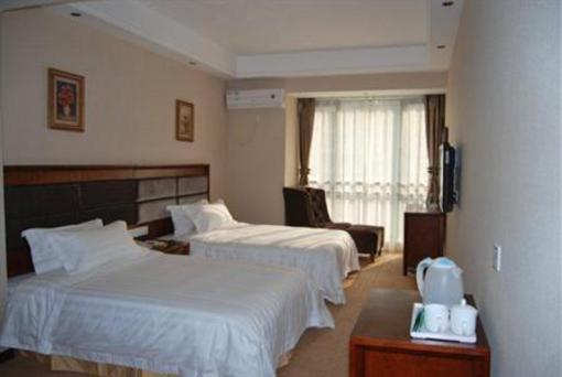 фото отеля Snug Business Room