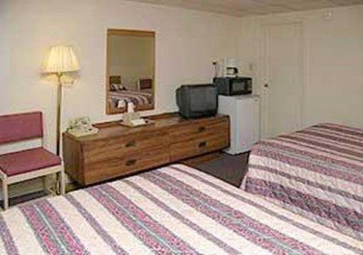 фото отеля Rodeway Inn Westminster