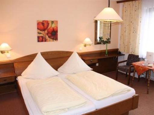 фото отеля Hotel-Landgasthof zum Schildhauer