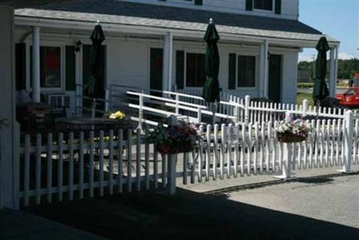 фото отеля Vacationland Inn