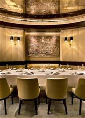 фото отеля The St. Regis New York