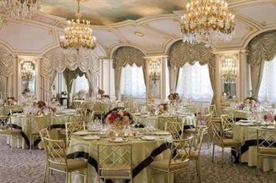 фото отеля The St. Regis New York