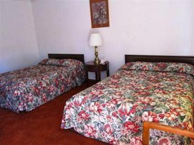 фото отеля Cadet Motel