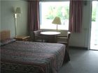 фото отеля Red Carpet Inn Phelps