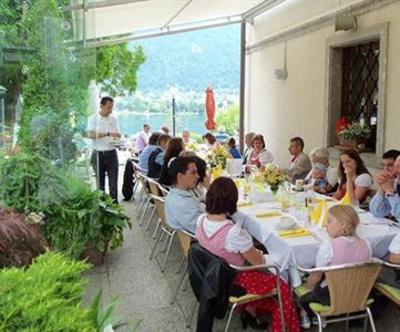 фото отеля Schlosswirt Gasthof Pension Ossiach