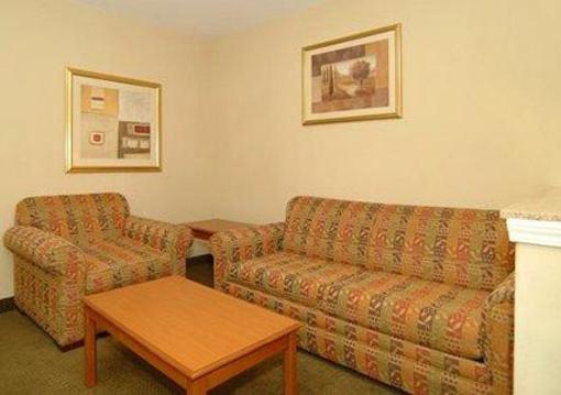 фото отеля Comfort Inn Marrero