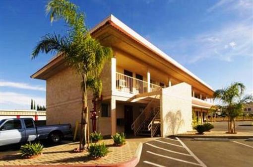 фото отеля Americas Best Value Inn Calimesa