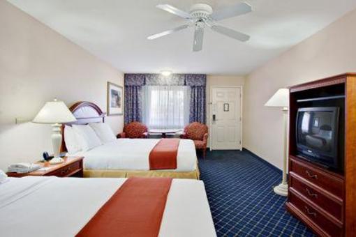 фото отеля Holiday Inn Express Santa Nella