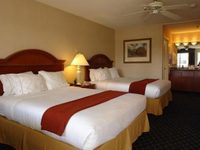 Holiday Inn Express Santa Nella