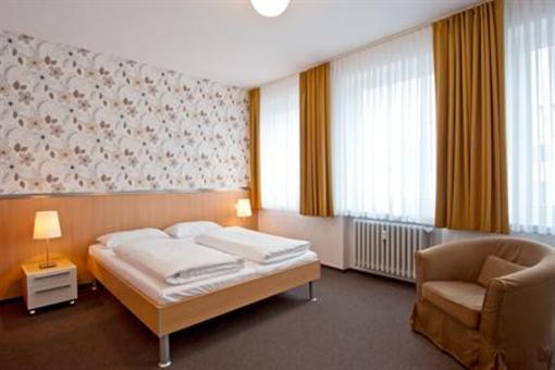 фото отеля Hotel Flämischer Hof Kiel