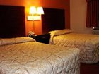 фото отеля Red Carpet Inn Elmwood Park
